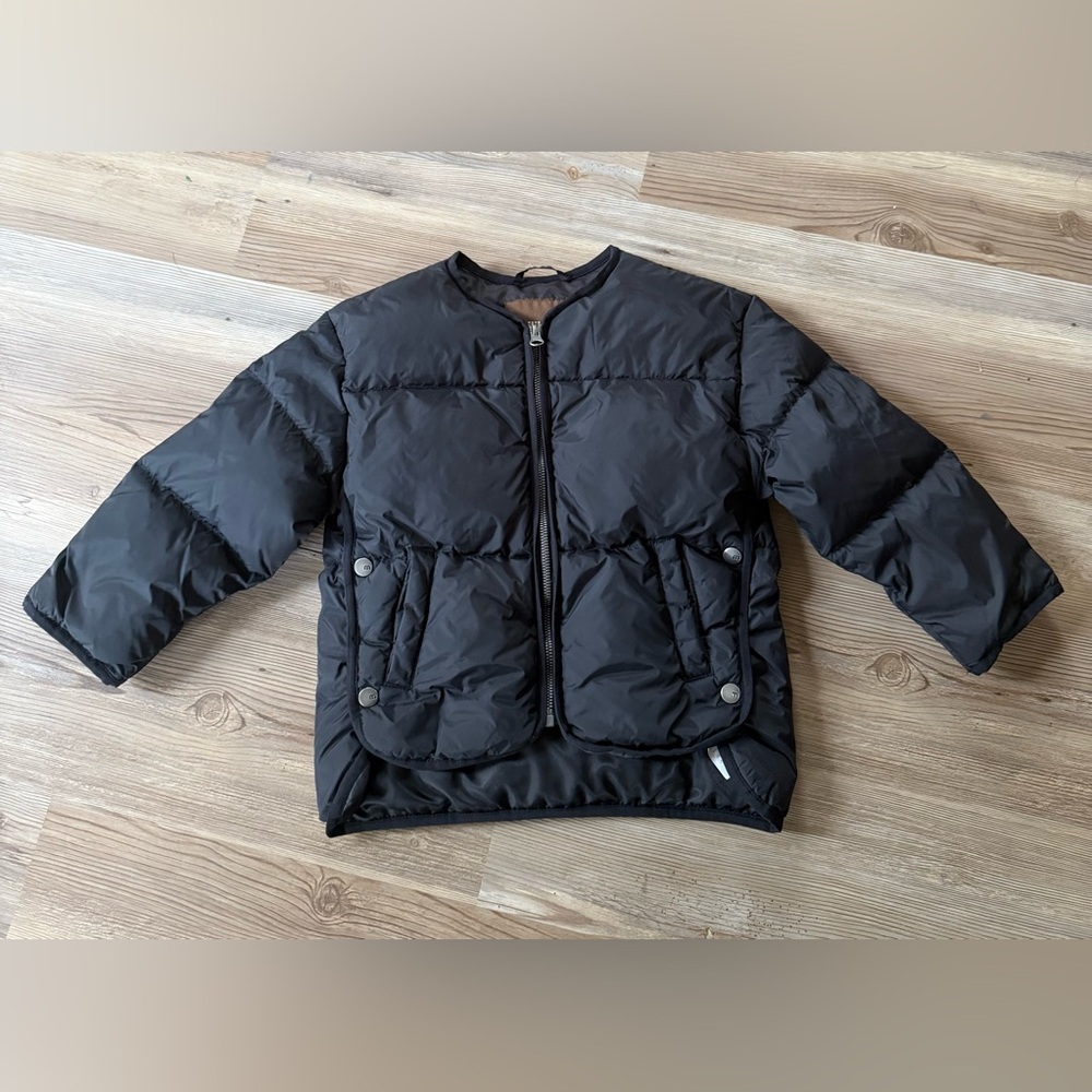 LAST CHANCE Black Puffer Jacket - Picture 1 of 3